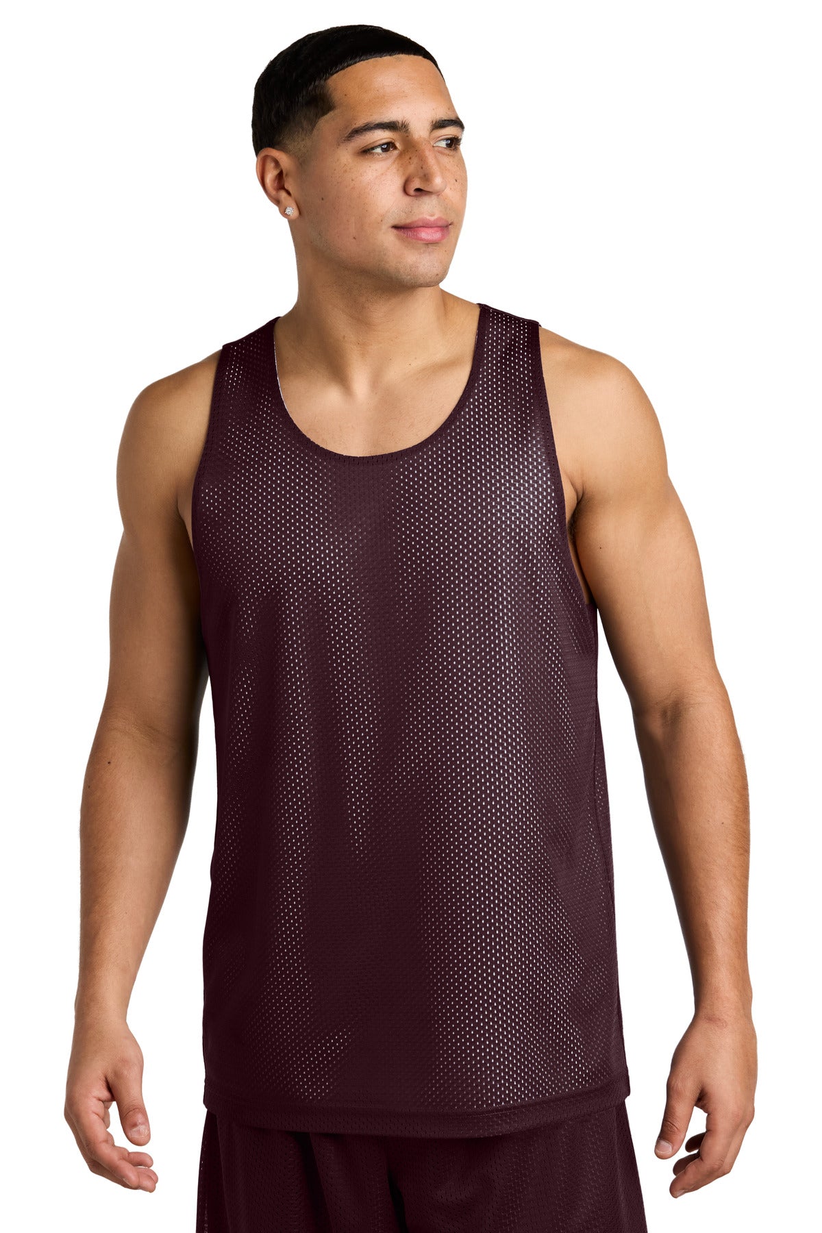 ST5000_maroonwhite_model_front.jpg