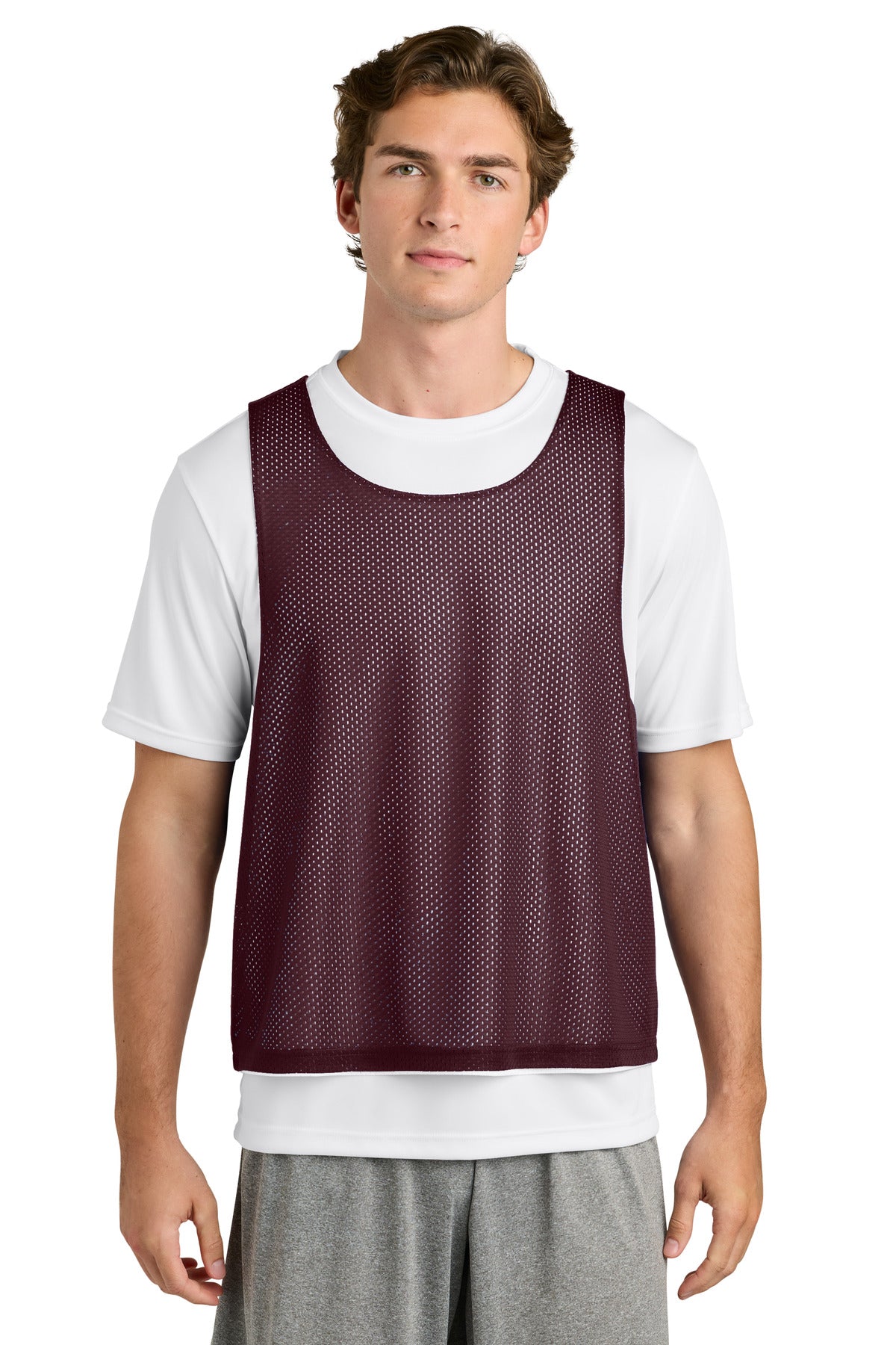 ST512_maroonwhite_model_front.jpg