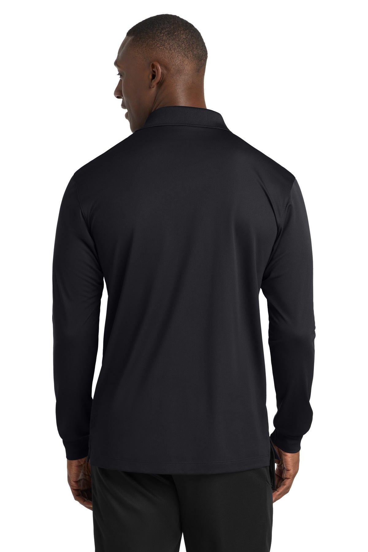 ST657_black_model_back.jpg