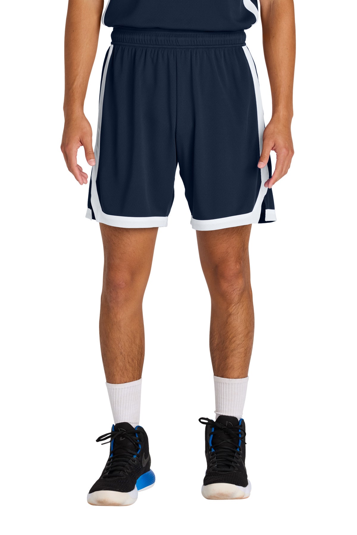 ST901_truenavywhite_model_front.jpg