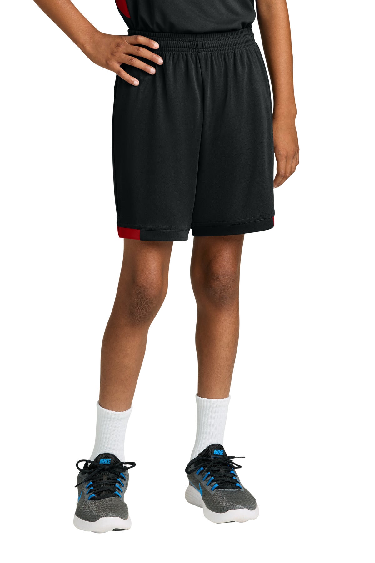 YST4420_blackdeepred_model_front.jpg